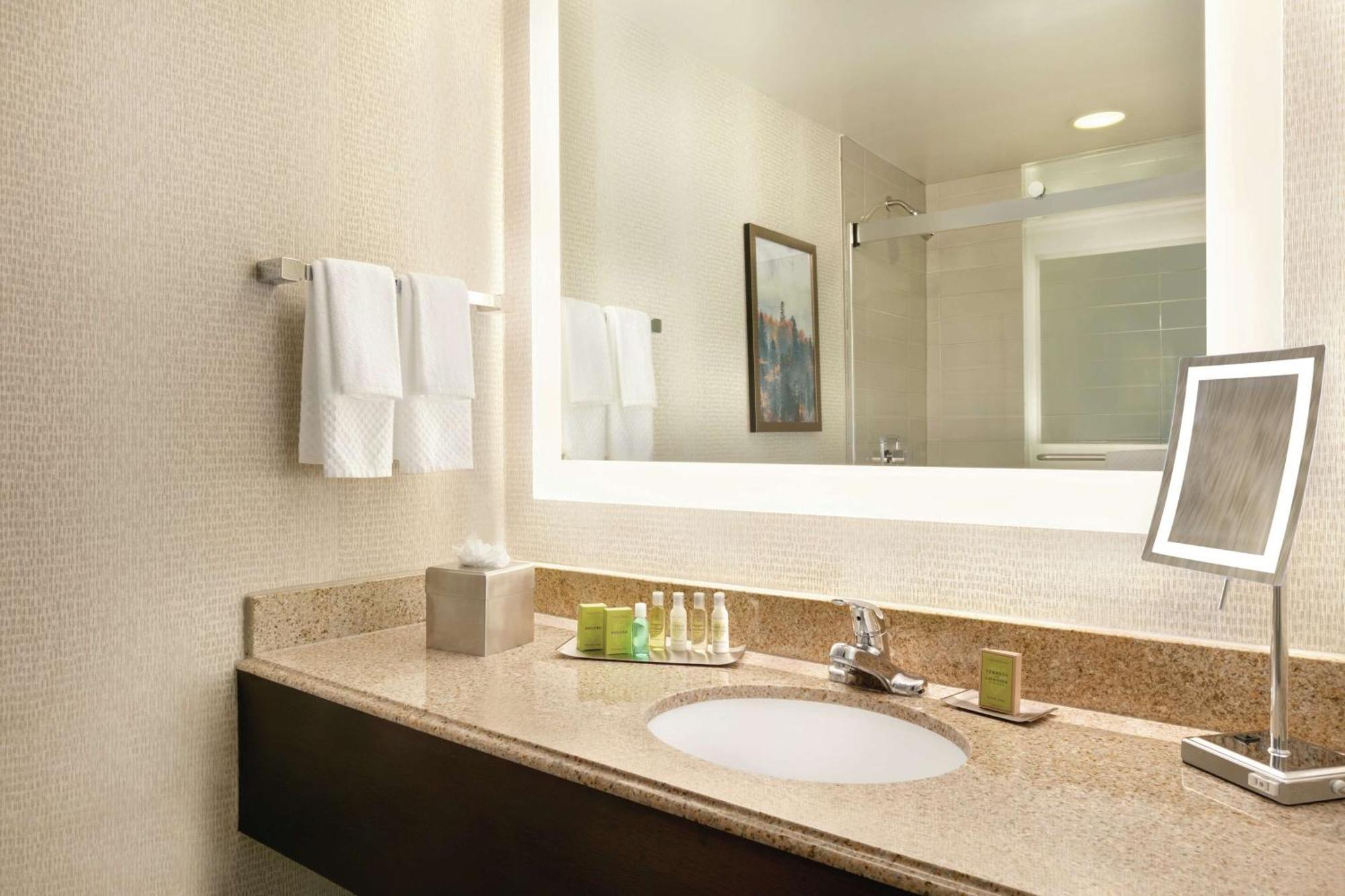 Doubletree By Hilton Atlanta Northeast/Northlake Tucker Kültér fotó